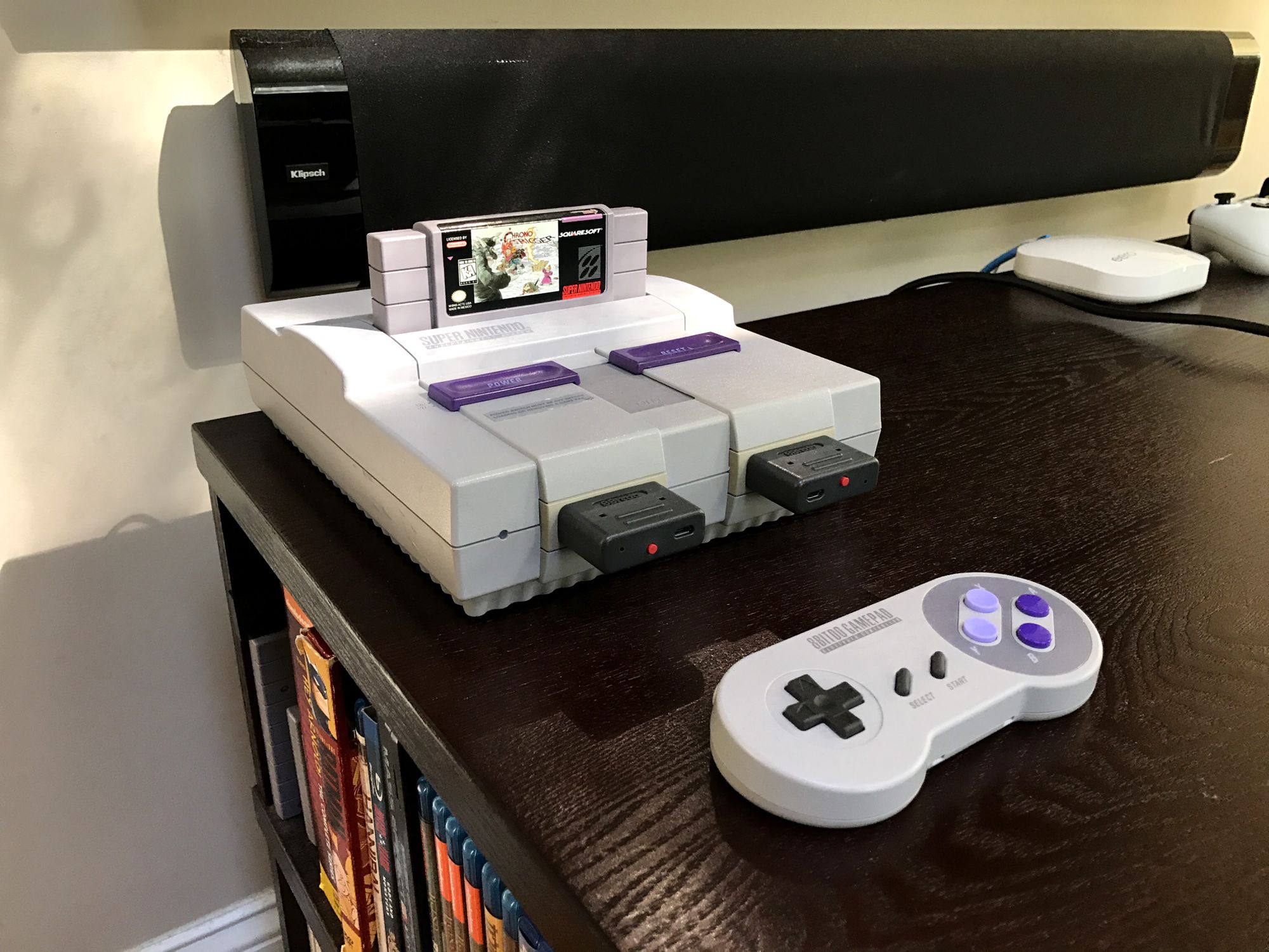 Super Nintendo Mini Console SNES System 2 Controllers AV Power